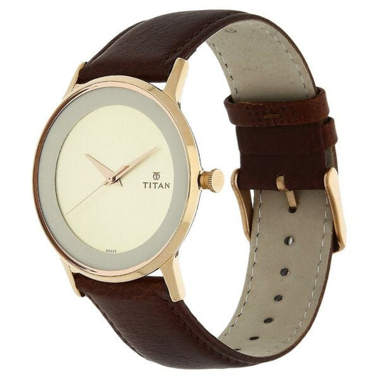 Titan 1672WL01 Men Champagne Dial Leather Strap Quartz Watch