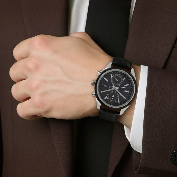 Titan 1733KL01 Black Dial Stainless Steel Men's Watch | Quartz Movement | Elegant Analog Wrist Watch