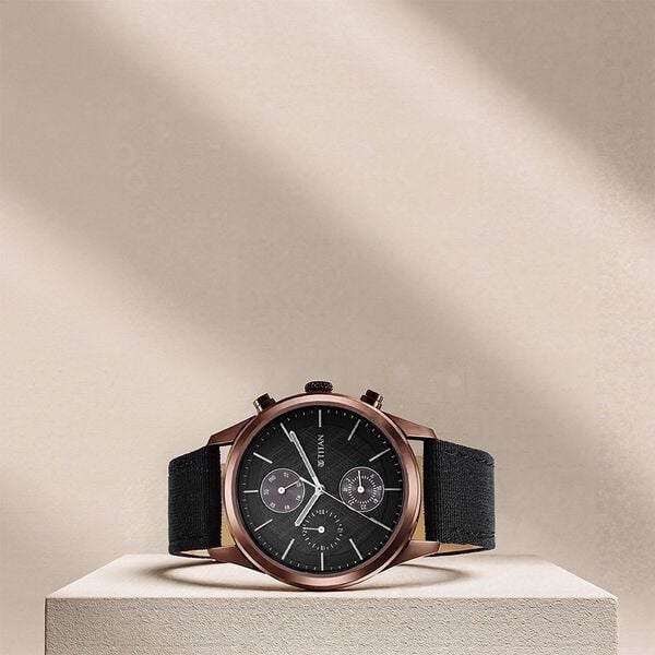 Titan NS1805QP01 Men’s Quartz Analog Watch with Black Dial & Black Strap