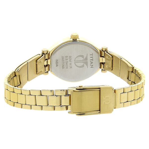 Titan 2417YM04 Champagne Dial Analog Watch for Women – Golden Stainless Steel Strap, Quartz Movement