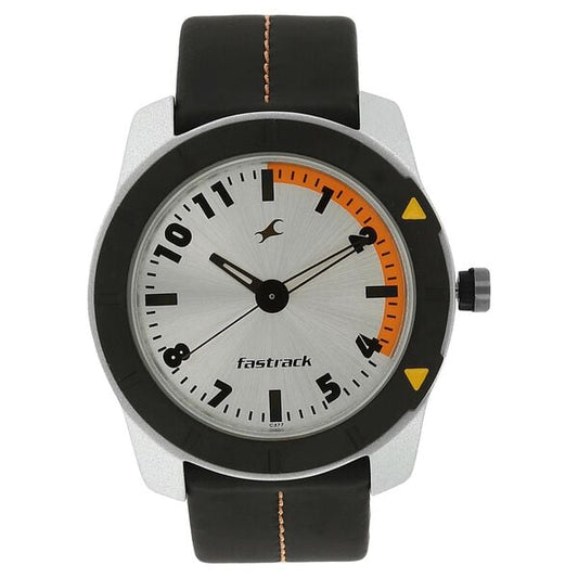 Fastrack 3015AL01 Analog Quartz Men Watch – White Dial, Black Leather Strap, 50 m Water Resistance
