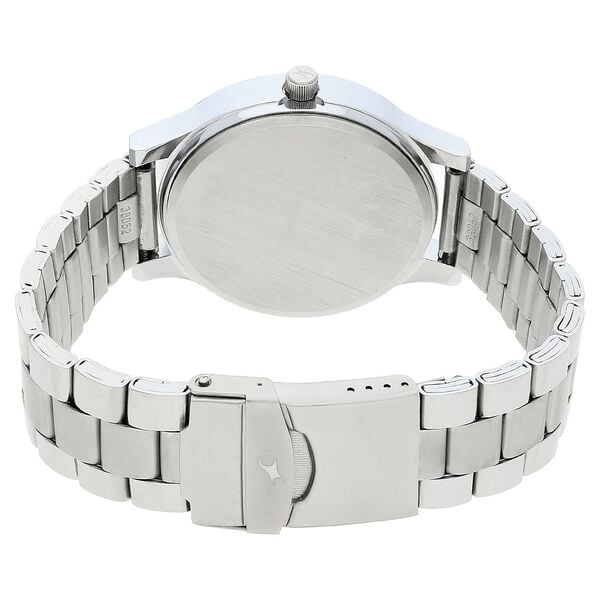 Fastrack 38051SM07 Analog Quartz Men Watch – Black Dial, Silver Stainless Steel Strap, Bold Everyday Style