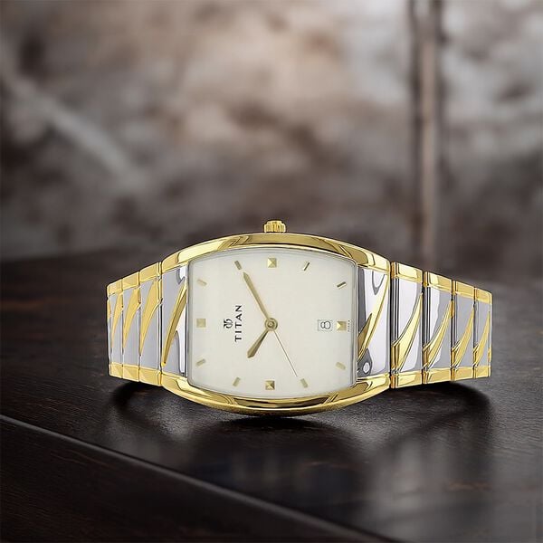 Titan 9315BM01 Men’s White-Dial Analog Watch with Silver Stainless Steel Strap