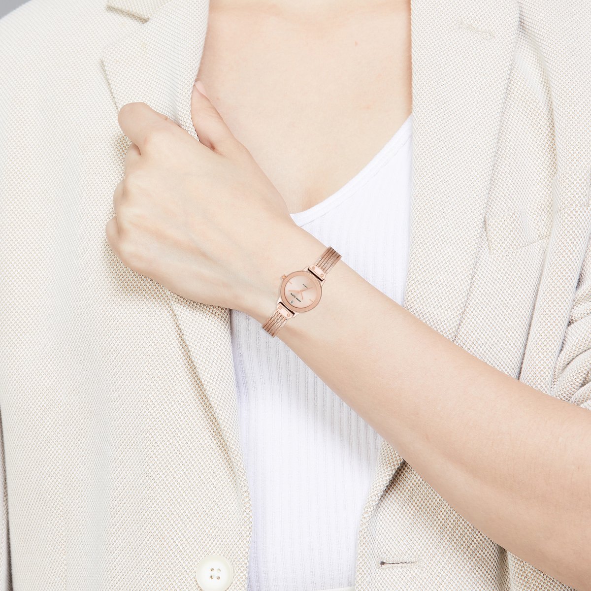 Women’s Anne Klein Rose Gold Quartz Watch with Metal Band NTAK3220RGRG