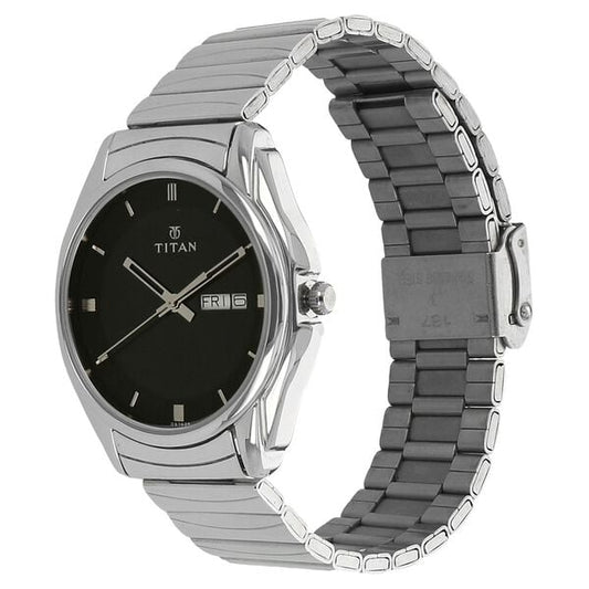 Titan 1578SM04 Men Black Dial Stainless Steel Strap Quartz Day-Date Watch