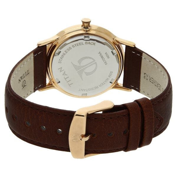 Titan 1672WL01 Men Champagne Dial Leather Strap Quartz Watch