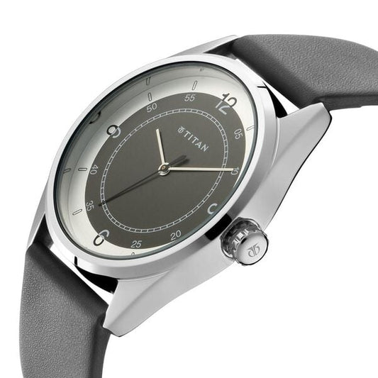 Titan 1729SL04 Men’s Multicoloured Dial Black Leather Strap Quartz Analog Watch – Round Metal Case, Mineral Glass