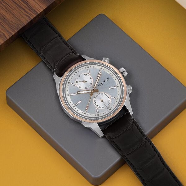 Titan 1733KL02 Men’s Silver Dial Multifunction Leather Strap Watch