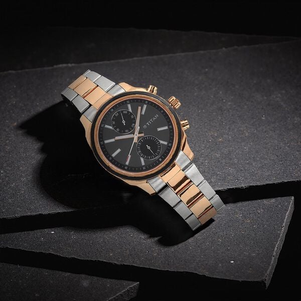 Titan 1733KM03 Men’s Analog Watch Two-Tone Stainless Steel Band Quartz Multifunction