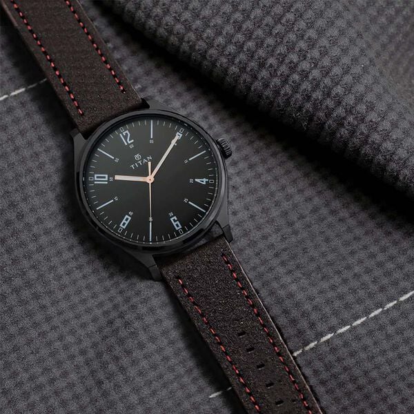 Titan Men's Neo IV Analog Watch 1802NL01 Men’s Black Dial Brown Leather Strap Quartz Analog Watch – Round Metal Case, Mineral Glass, 50 m Water‑Resistant