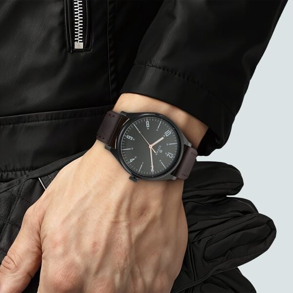 Titan NS1802NL01 Men’s Quartz Analog Watch with Black Dial & Brown Leather Strap