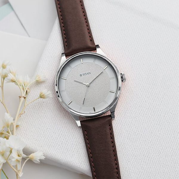 Titan 1802SL13 Men’s Classic Watch | White Dial & Brown Leather Strap | Quartz Analog Wrist Watch
