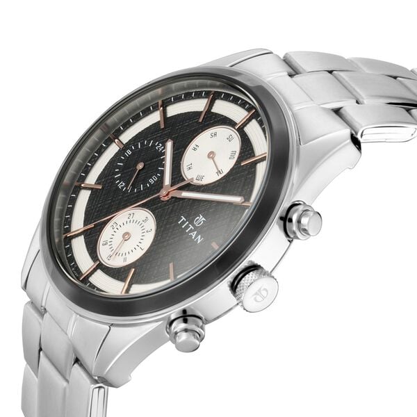 Titan – 1805KM01 Quartz Analog Men’s Watch with Black Dial, Day & Date & Silver Stainless Steel Strap