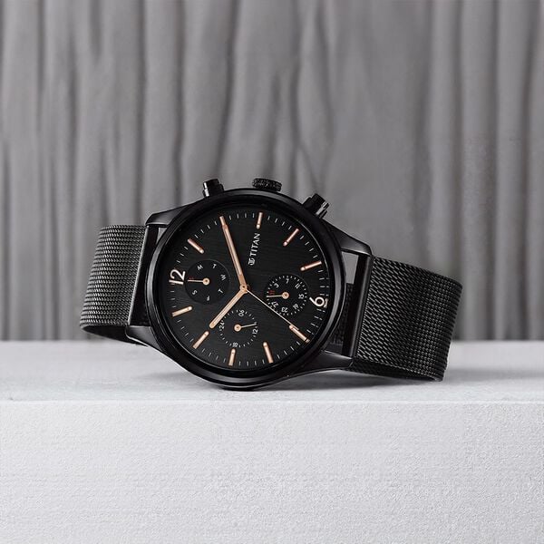 Titan 1805NM05 Men’s Black-Dial Day & Date Stainless Steel Watch