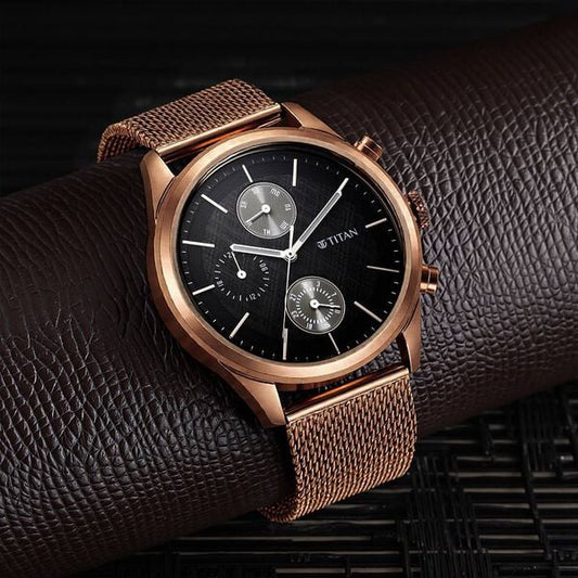 Titan 1805QM05 Men’s Analog Watch | Black Dial & Brown Stainless‑Steel Strap | Quartz Date Watch