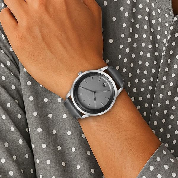 Titan 1806SL13 Men’s Quartz Analog Watch with Grey Dial & Grey Leather Strap