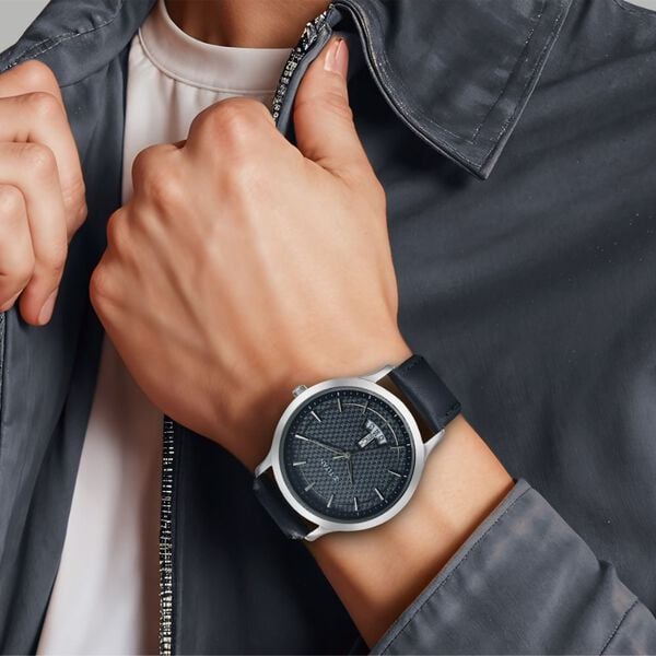 Titan 1825SL14 Men Dark Blue Dial Leather Strap Quartz Analog Watch