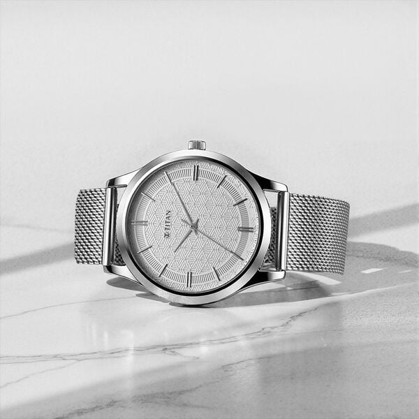 Titan 1825SM09 Analog Quartz Men’s Watch with Silver Dial and Silver Stainless Steel Strap