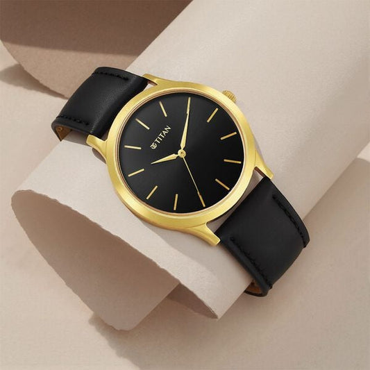 Titan 1825YL03 Men’s Analog Watch with Black Dial & Black Leather Strap