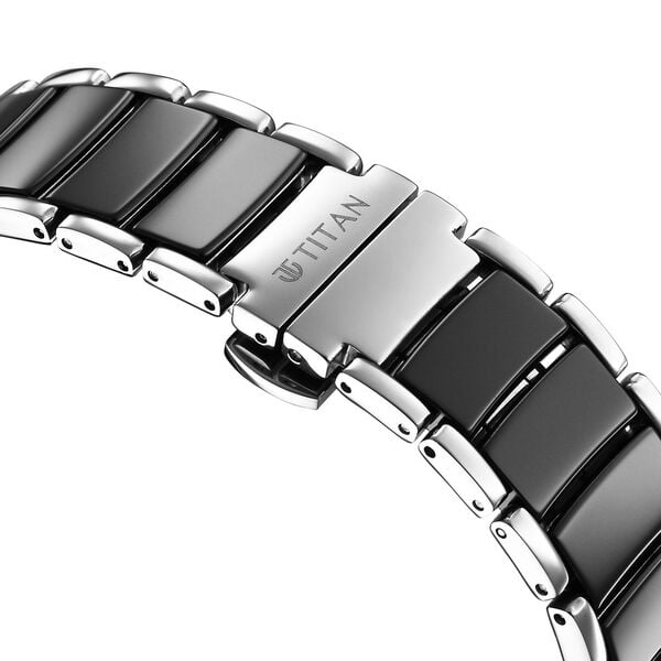 Titan 1878KD01 Men’s Black-Dial Quartz Watch with Two-Tone Stainless Steel & Ceramic Strap