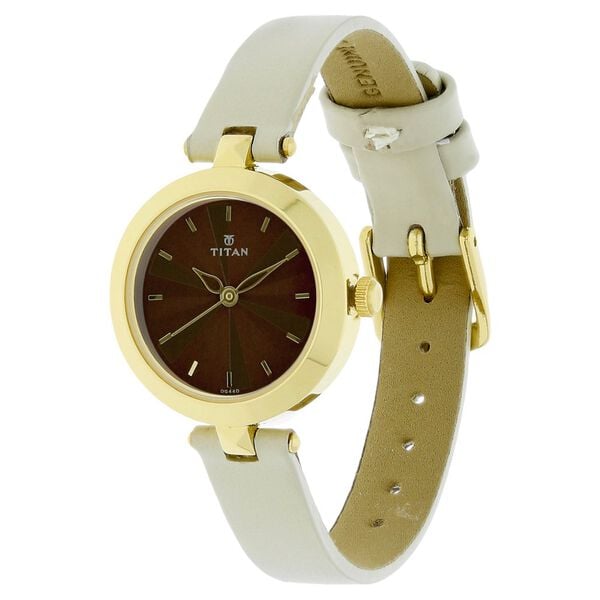 Titan 2574YL01 Brown Dial Analog Watch for Women – Off-White Leather Strap, Quartz Movement