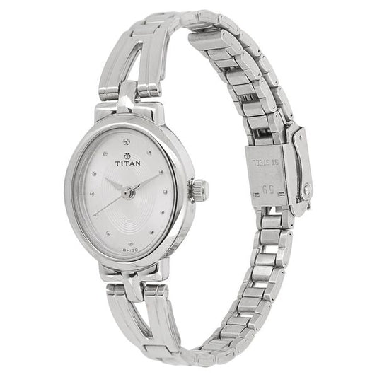 Titan 2594SM01 Karishma Quartz Analog Silver Dial 20.49 mm Oval Metal Case Silver Stainless Steel Strap Women Watch