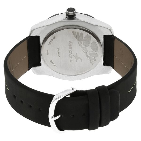 Fastrack 3015AL02 Analog Quartz Men Watch – Grey Dial, Black Plastic Strap, Casual Everyday Style