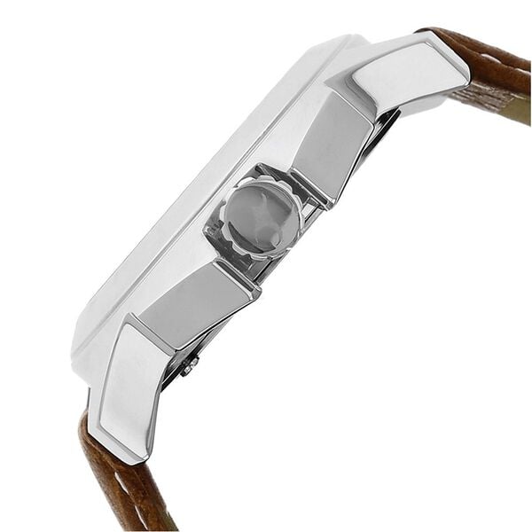 Fastrack 3075SL03 Quartz Analog Silver Dial Leather Strap Men’s Watch