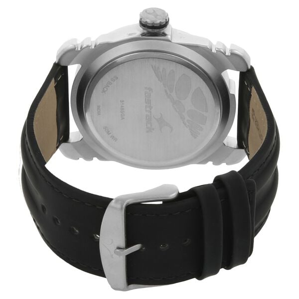 Fastrack 3148SL01 Quartz Analog Black Dial Leather Strap Men’s Watch