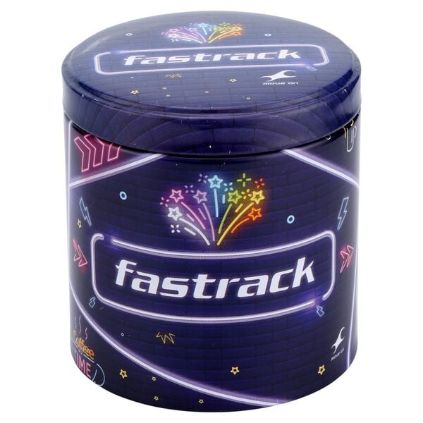 Fastrack 3255SL01 Men’s Analog Watch Red Dial Leather Strap