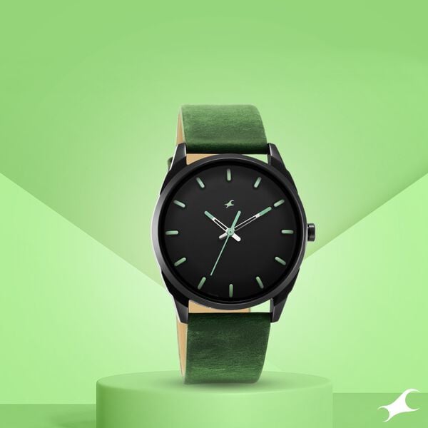 Fastrack 3273NL01 Quartz Analog Black Dial Green Leather Strap Men’s Watch