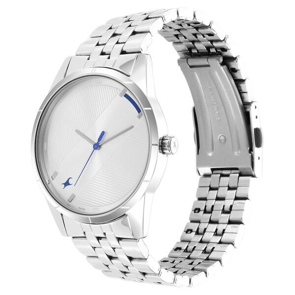 Fastrack 3277SM01 Stunners Quartz Analog Silver Dial Metal Strap Men’s Watch