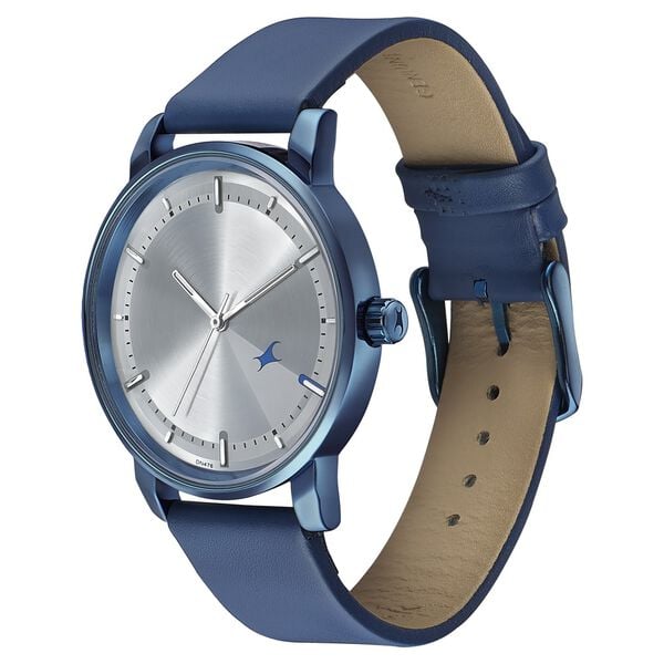 Fastrack 3278QL01 Analog Quartz Women Silver Dial Leather Strap Watch