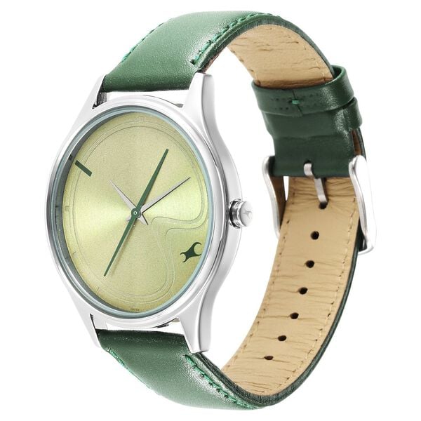 Fastrack 3290SL02 Stunners Quartz Analog Green Dial Leather Strap Men’s Watch