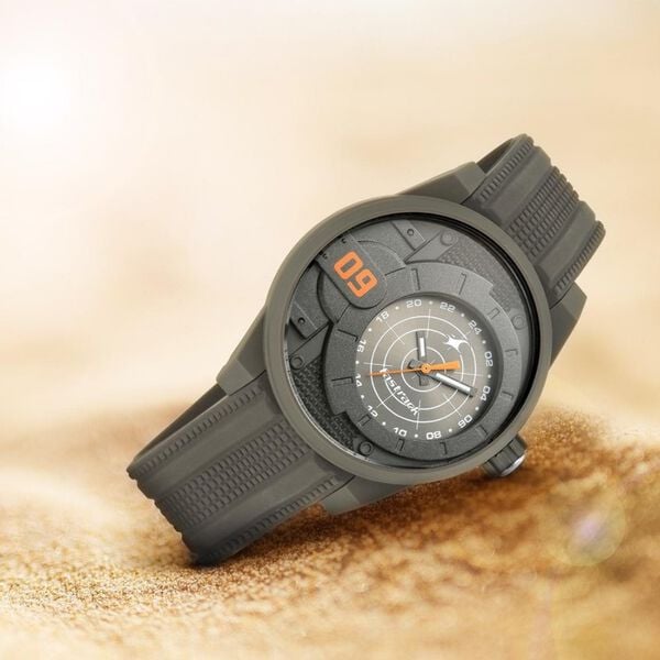 Fastrack 38058PP02 Quartz Analog Grey Dial Grey Silicone Strap Men’s Watch