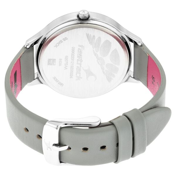 Fastrack 6207SL01 Analog Quartz Women Watch – Grey Dial, Grey Leather Strap, Day & Date Function