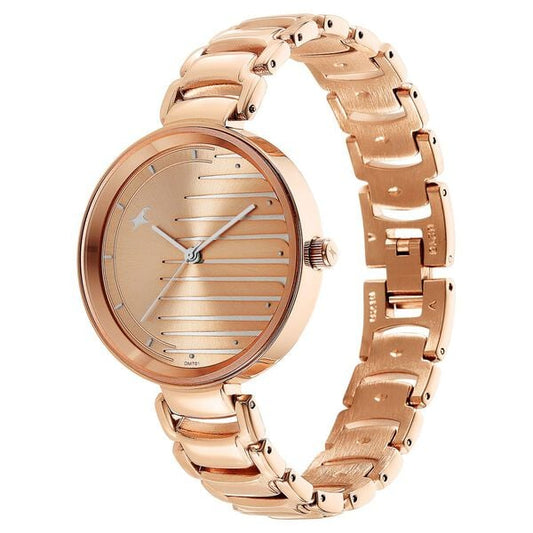 Fastrack 6216WM02 Analog Quartz Women Watch – Champagne Dial, Rose Gold Stainless Steel Strap, Stylish Everyday Design