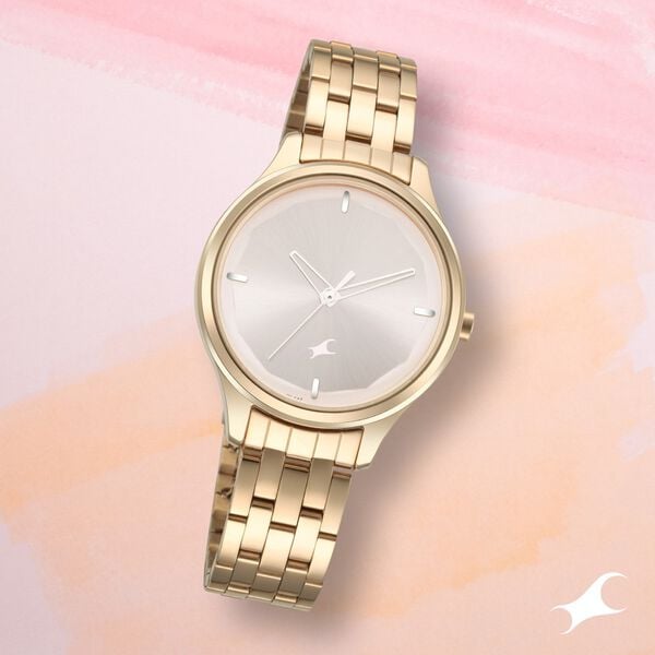 Fastrack 6248WM01 Quartz Analog Rose Gold Dial Metal Strap Women’s Watch