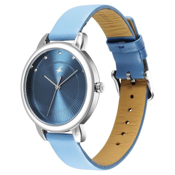 Fastrack 6282SL01 Quartz Analog Blue Dial Leather Strap Women’s Watch