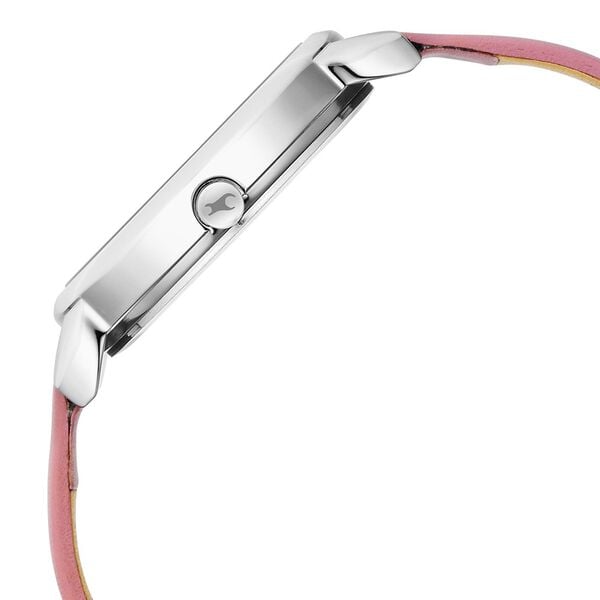 Fastrack 6282SL02 Quartz Analog Purple Dial Leather Strap Women’s Watch