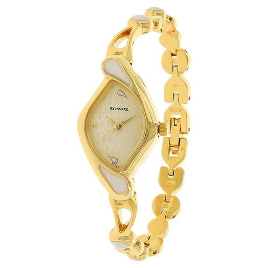 Sonata NT8073YM01 gold stainless steel bracelet close-up