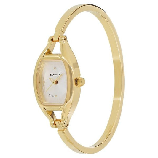 Sonata 8114YM06 Women Quartz Pankh Silver Dial Golden-tone Metal Strap Watch