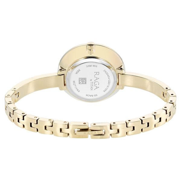 Titan 95271YM01 Women’s Green-Dial Analog Watch with Metal Strap