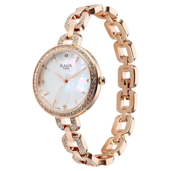Titan 95272WM01 Raga Showstopper Quartz Analog Mother of Pearl Dial 32 mm Rose Gold Stainless Steel Case Rose Gold Stainless Steel Bracelet Women Watch