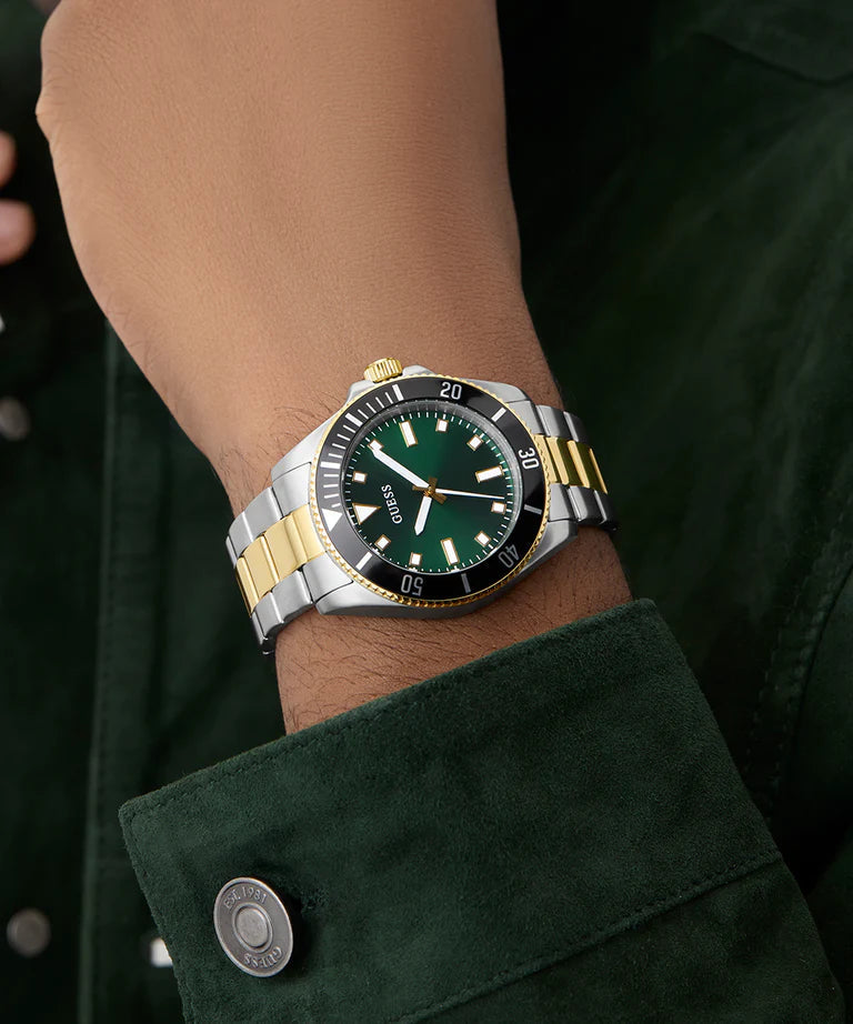 Guess GW0968G4 Men's Quartz Analog Watch Green Dial Two-Tone Stainless Steel Strap