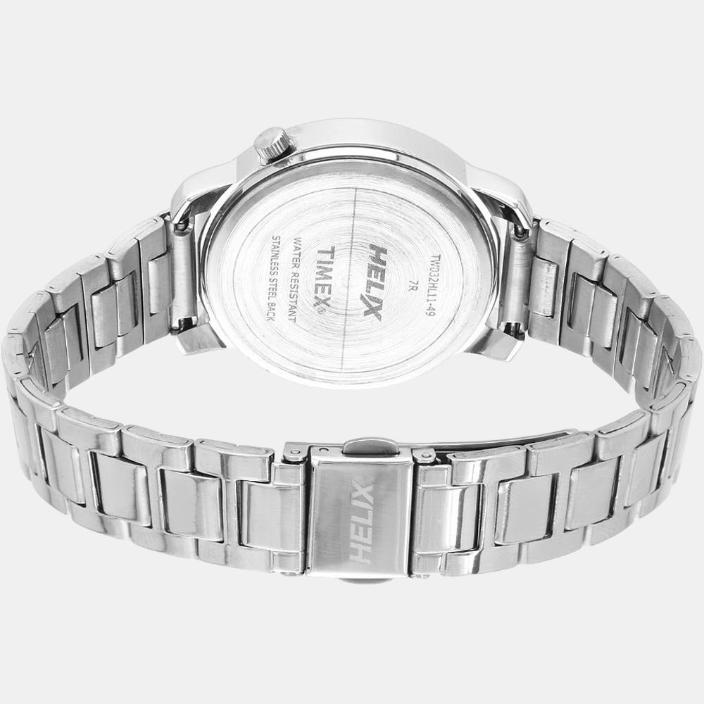 Timex TW032HL11 Analog Quartz Watch for Women – Silver Dial, Silver Stainless Steel Strap