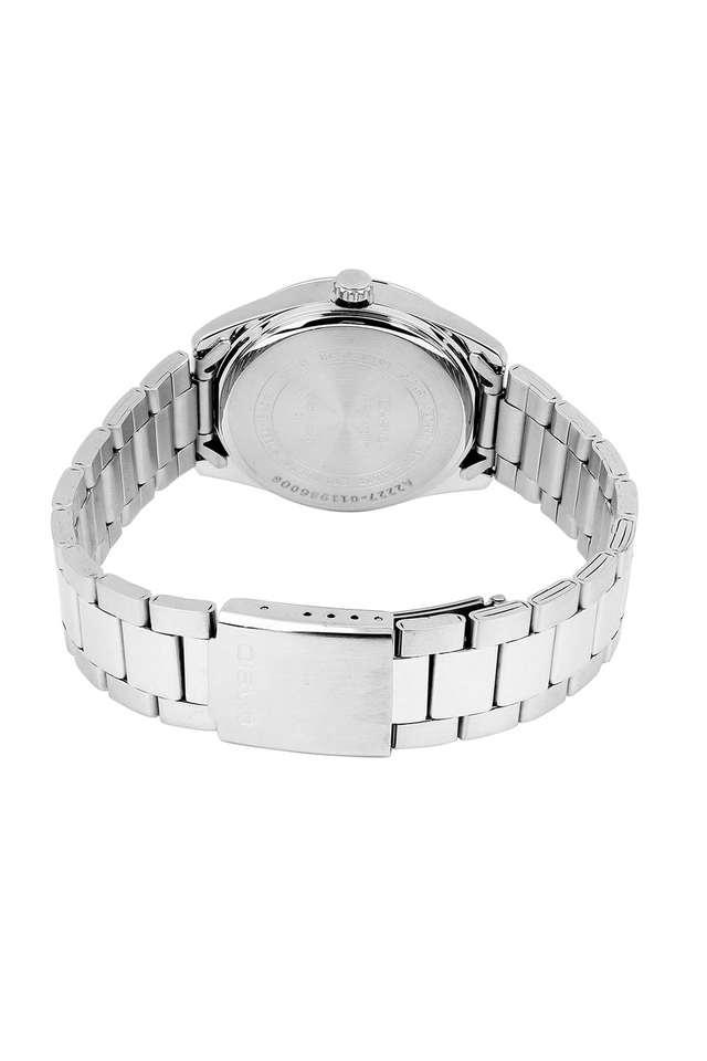 Casio A2227 Quartz Analog Men’s Watch with Blue Dial, Silver Stainless Steel Bracelet