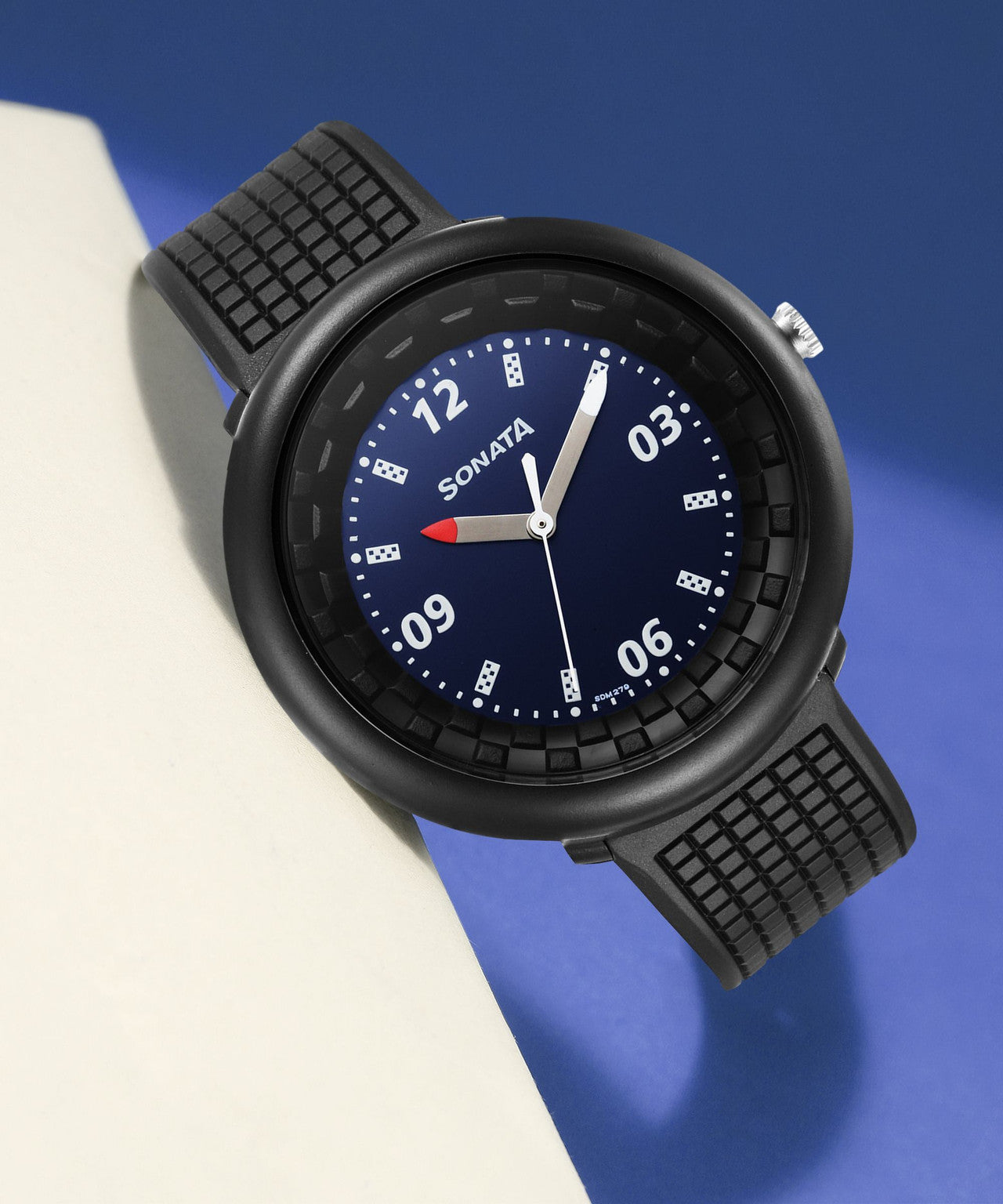 Sonata 77121PP02W Men’s F1 Plastics Analog Men Watch